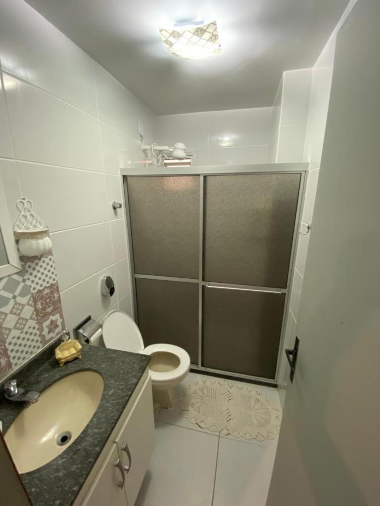 San Martin: Do Morro Beachfront With Parking Apartment Guarapari